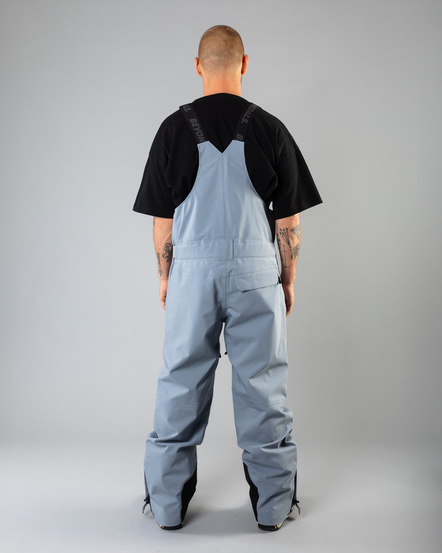 Beyond Medals Tech Bib 3L - Pale Blue