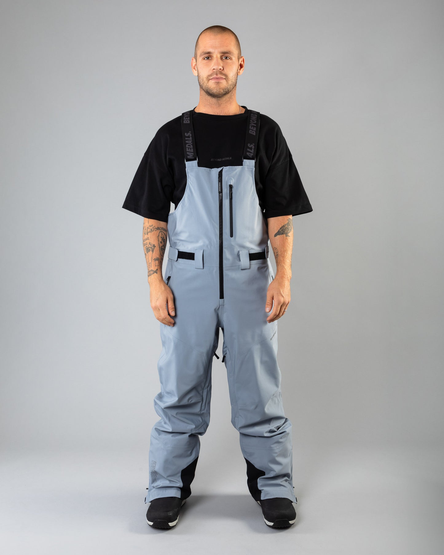 Beyond Medals Tech Bib 3L - Pale Blue