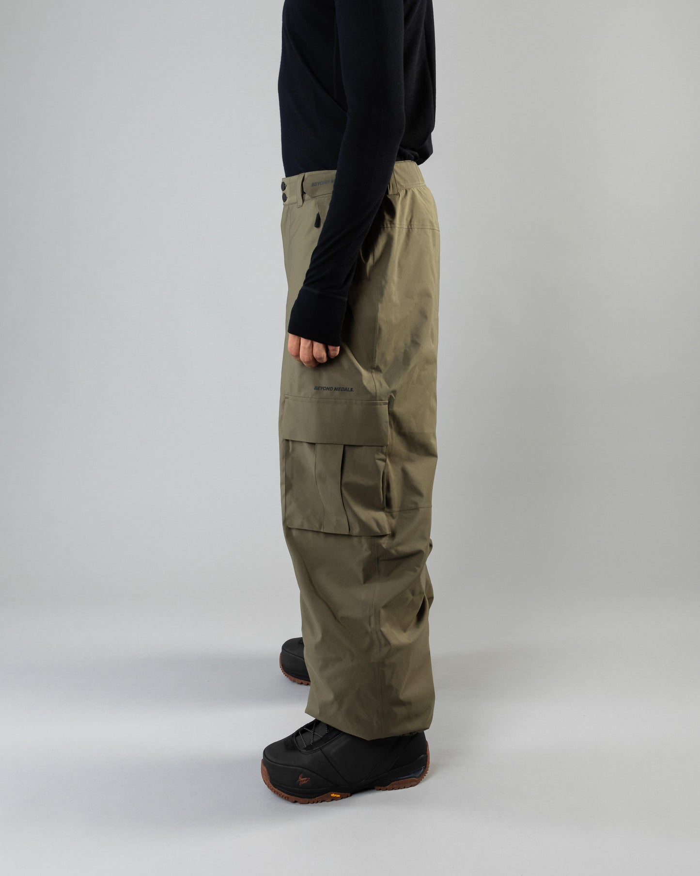 Beyond Medals Cargo Pants 2L - Green