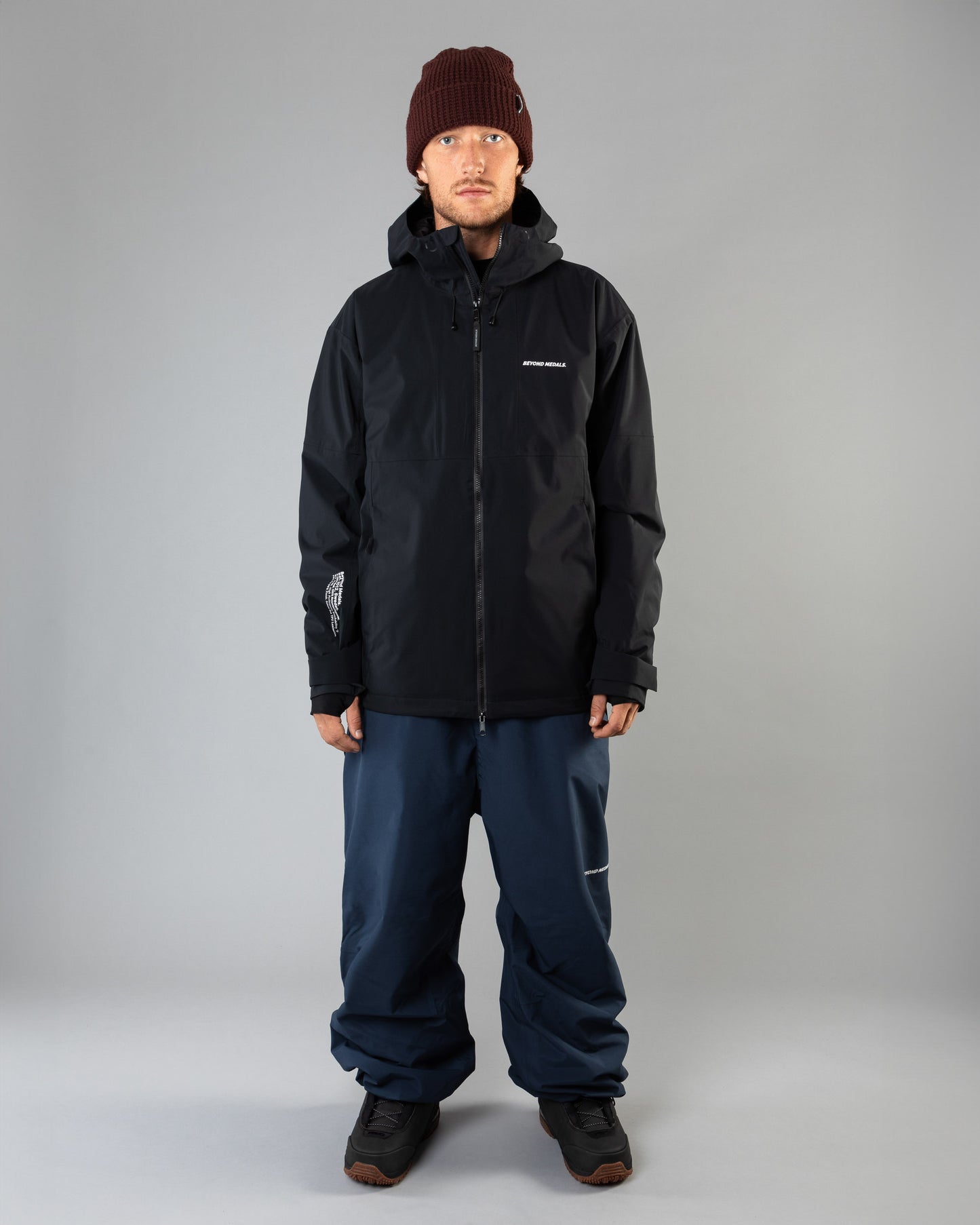 Beyond Medals Fullzip Jacket 2L - Black