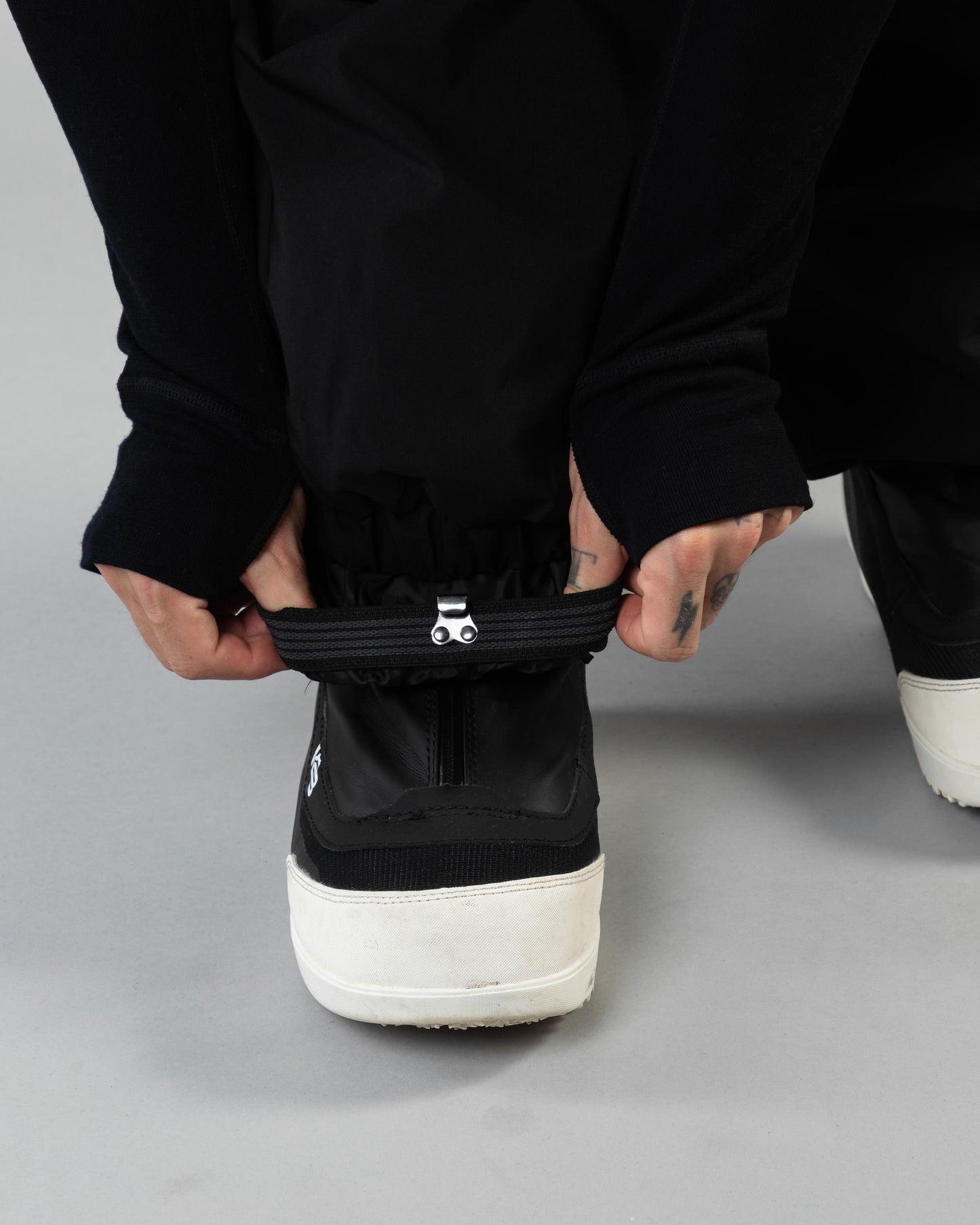 Beyond Medals X Nomadik Pants 3L - Black