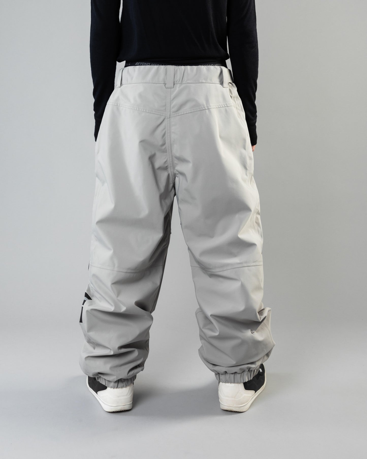 Beyond Medals X Nomadik Pants 3L - Grey