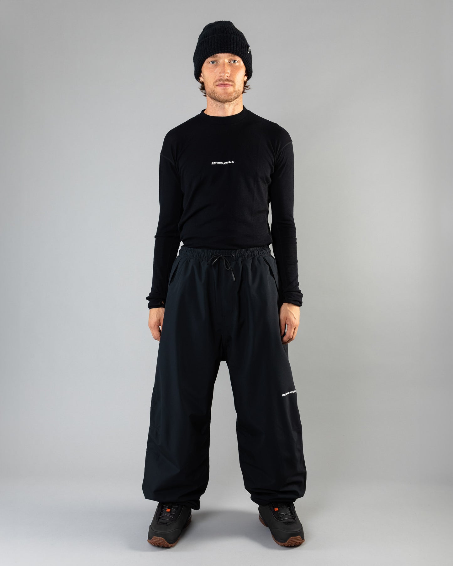Beyond Medals Park Pants - Black