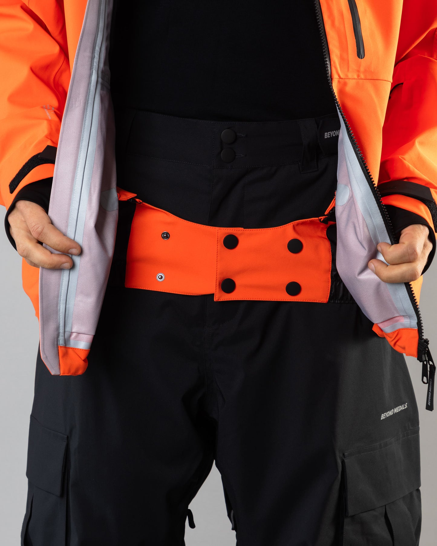 Beyond Medals Pro Tech Jacket 3L - Orange