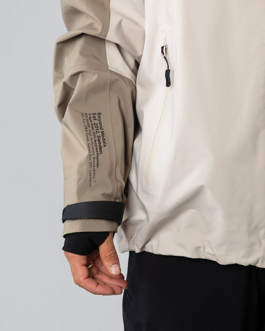 Beyond Medals Tech Jacket 3L - Lt Beige