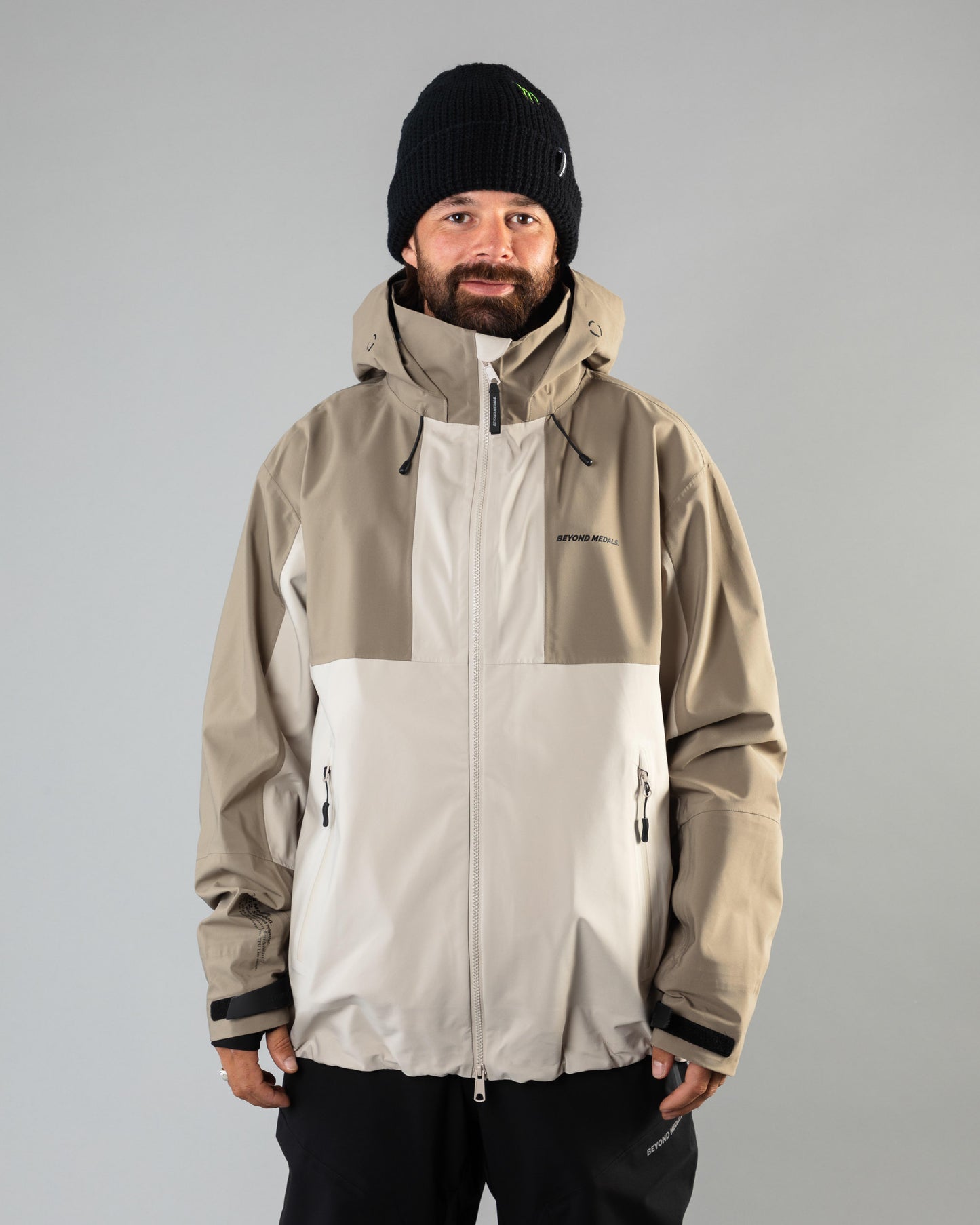 Beyond Medals Tech Jacket 3L - Lt Beige
