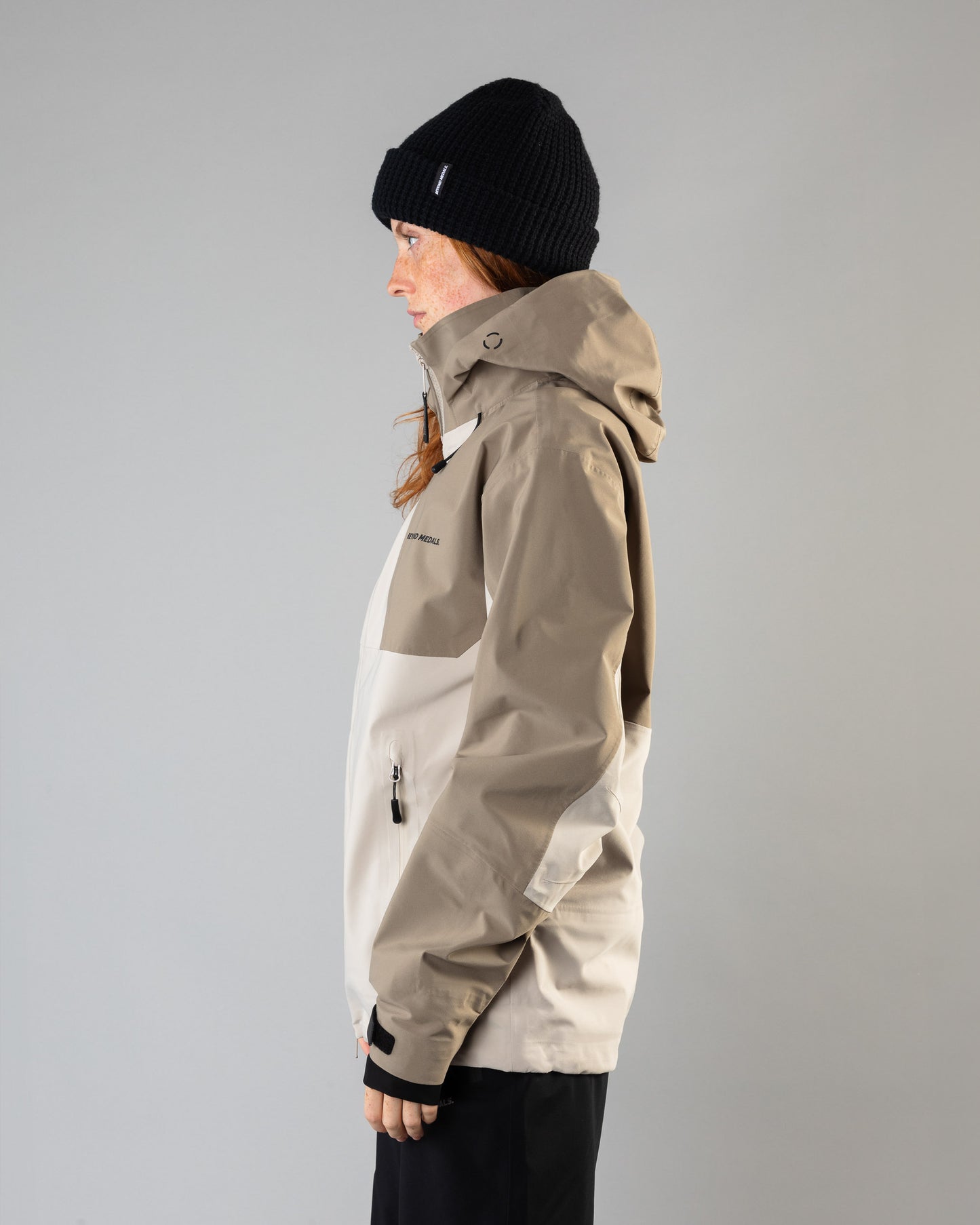 Beyond Medals Tech Jacket 3L - Lt Beige