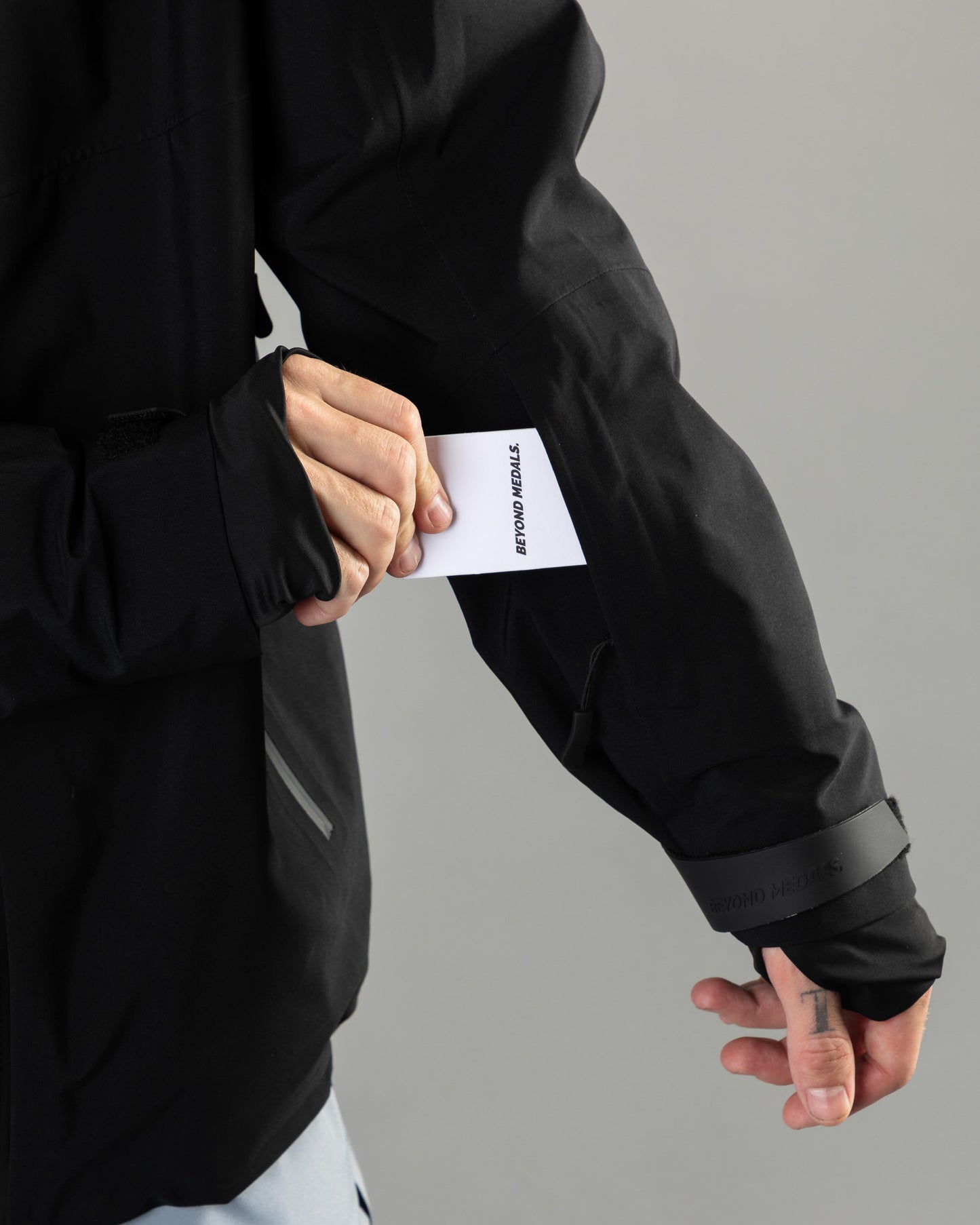 Beyond Medals Tech Jacket 3L - Black