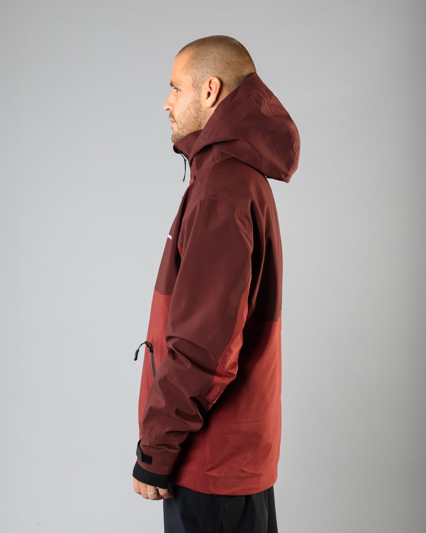 Beyond Medals Tech Jacket 3L - Red