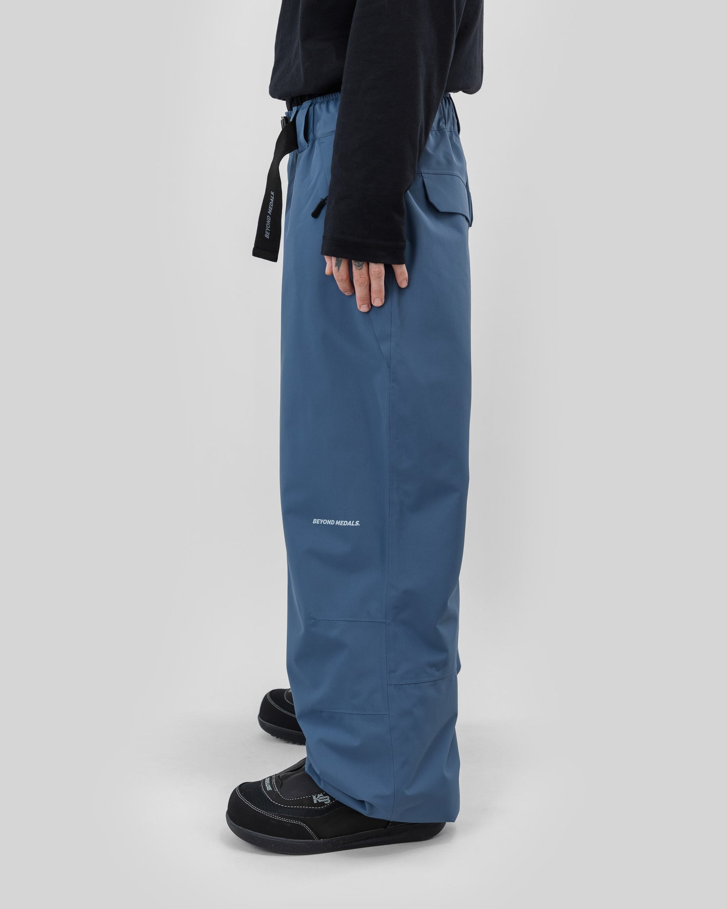 Beyond Medals Nostalgia Pants 2L 2026