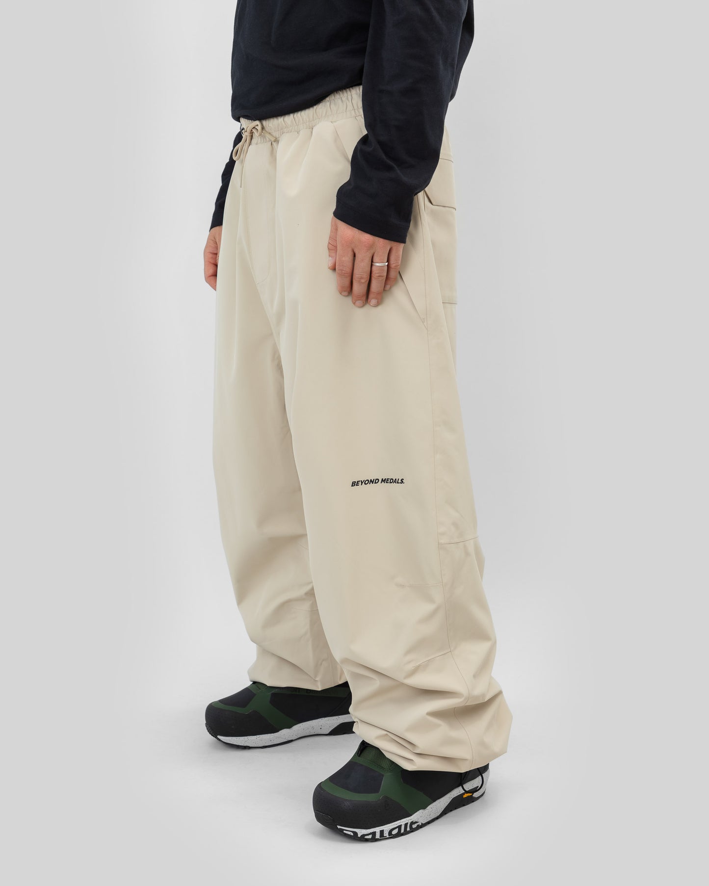 beige