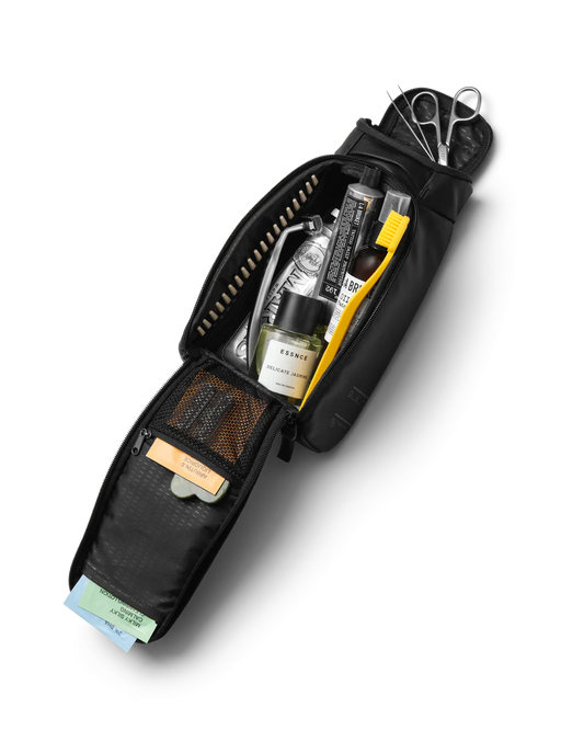 Db Journey Hugger Washbag 2.5L