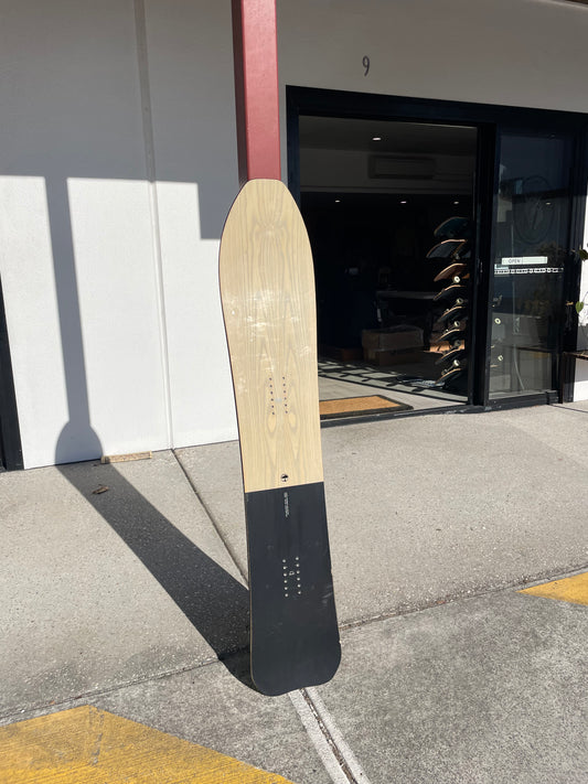 Arbor Madre Snowboard 2026 (Ex Demo)