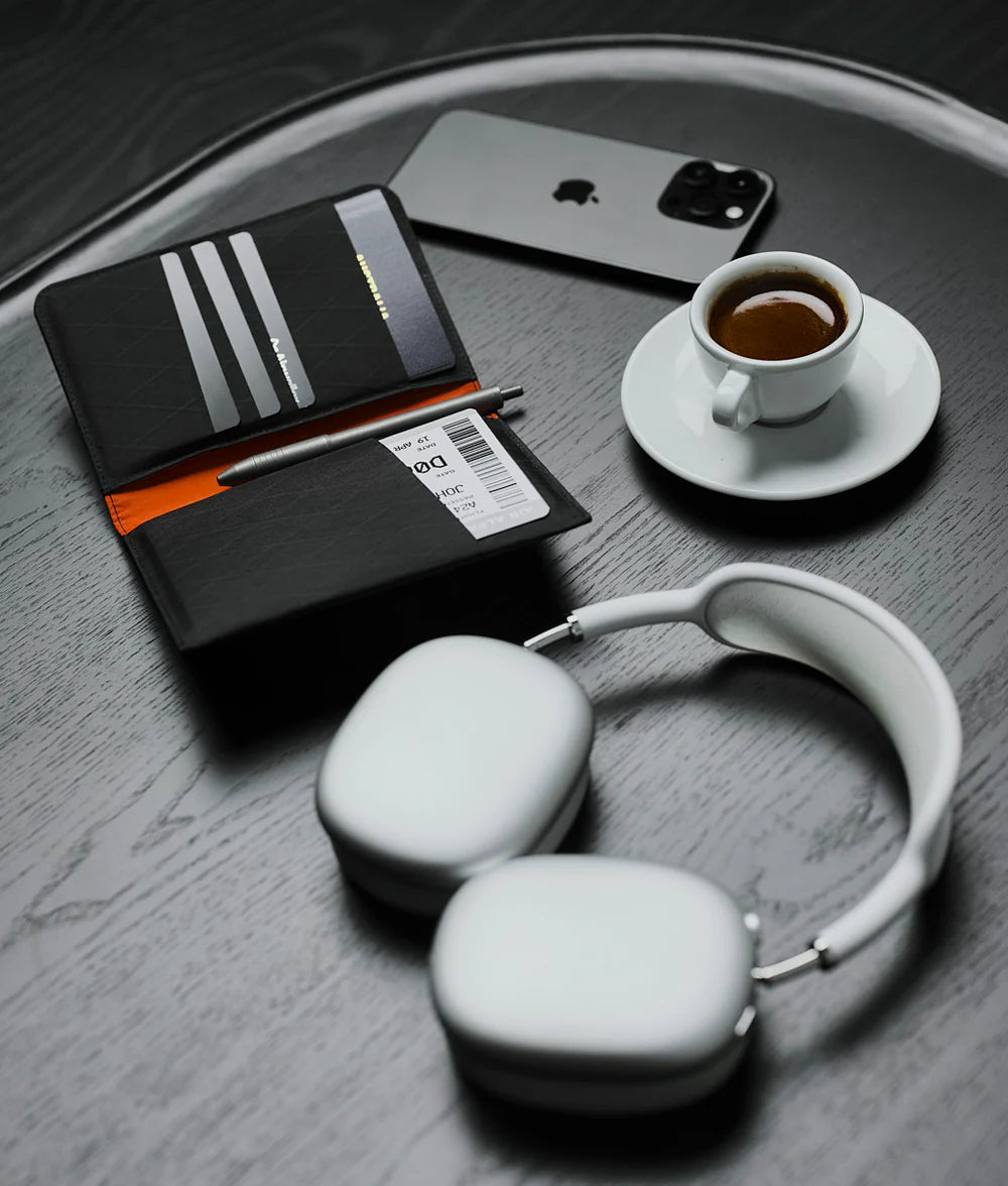 Alpaka Ark Bifold Passport Wallet