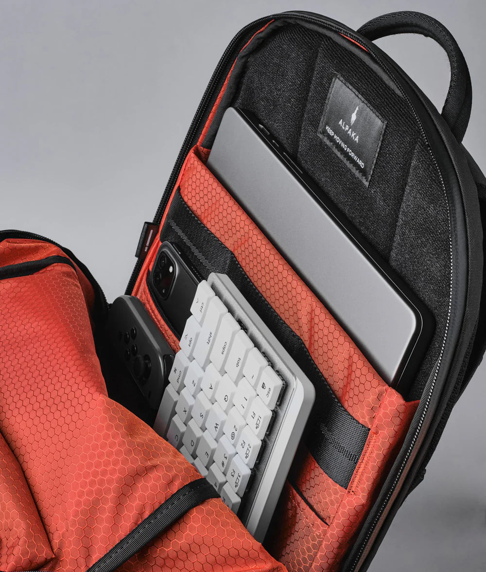 Alpaka Elements Backpack Pro - Black