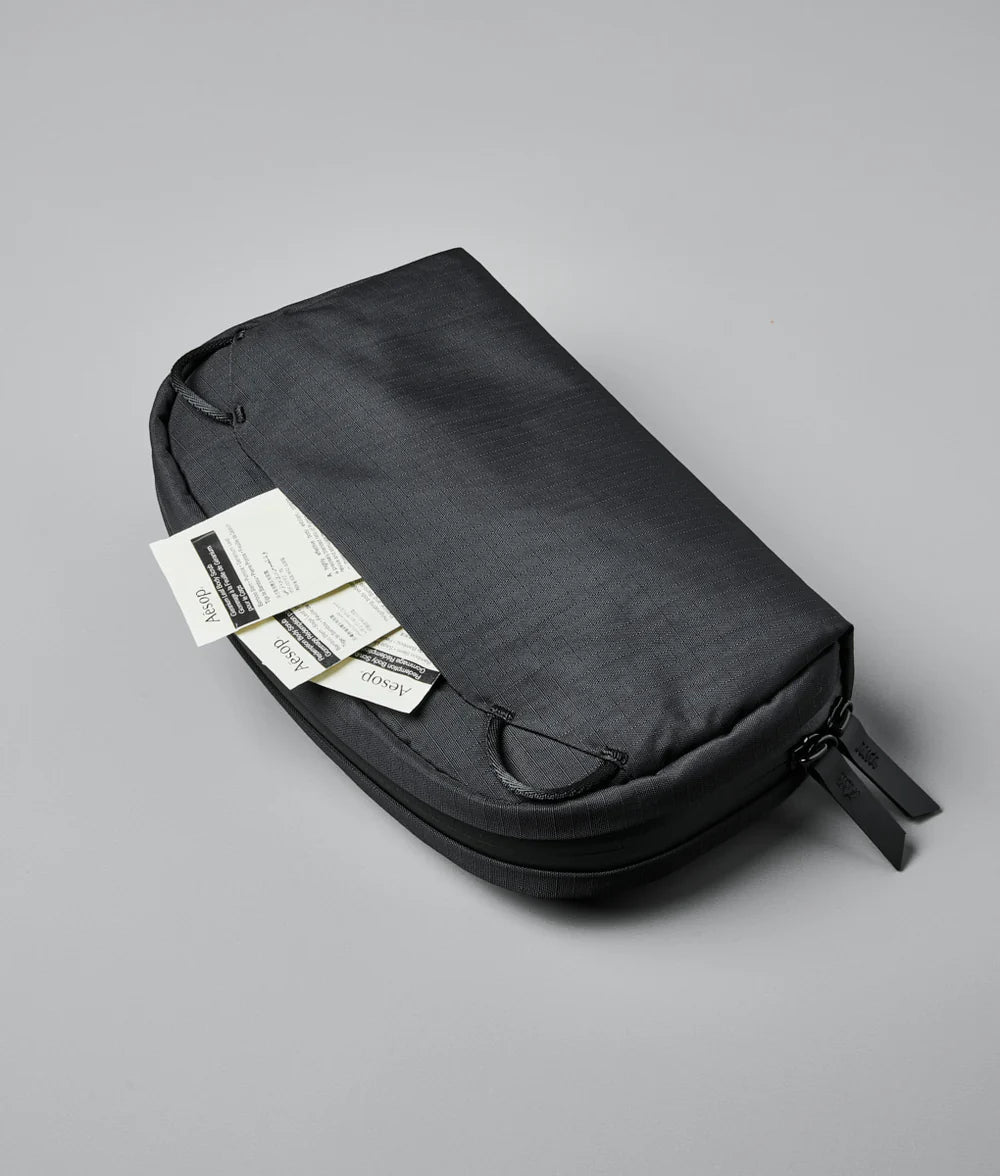 Alpaka Toiletry Bag - Black