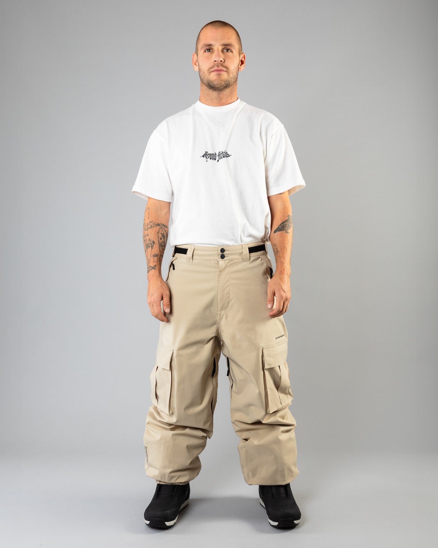Beyond Medals Cargo Pants 2L - Beige