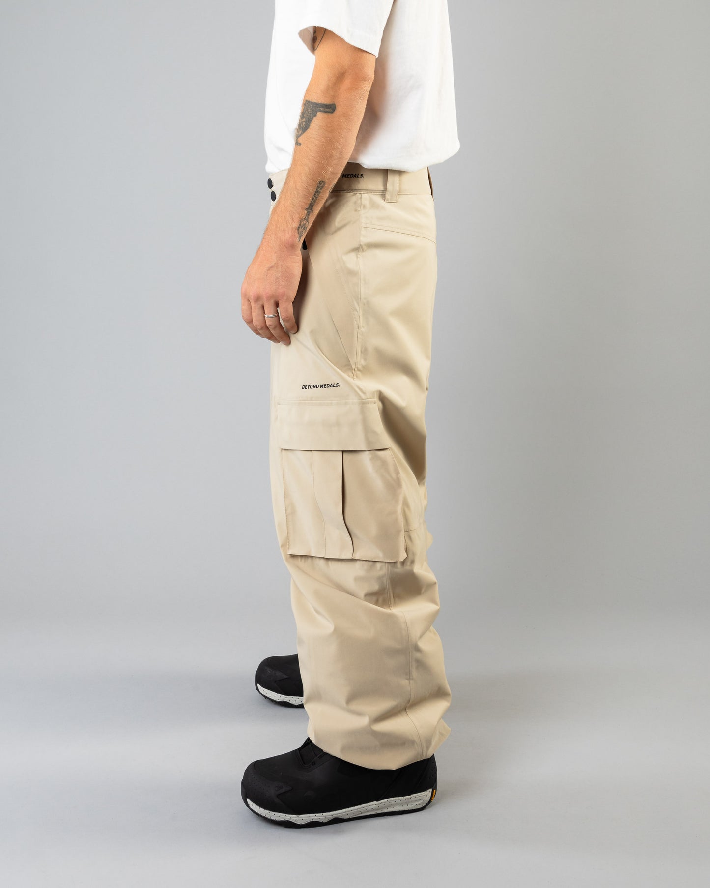 Beyond Medals Cargo Pants 2L - Beige