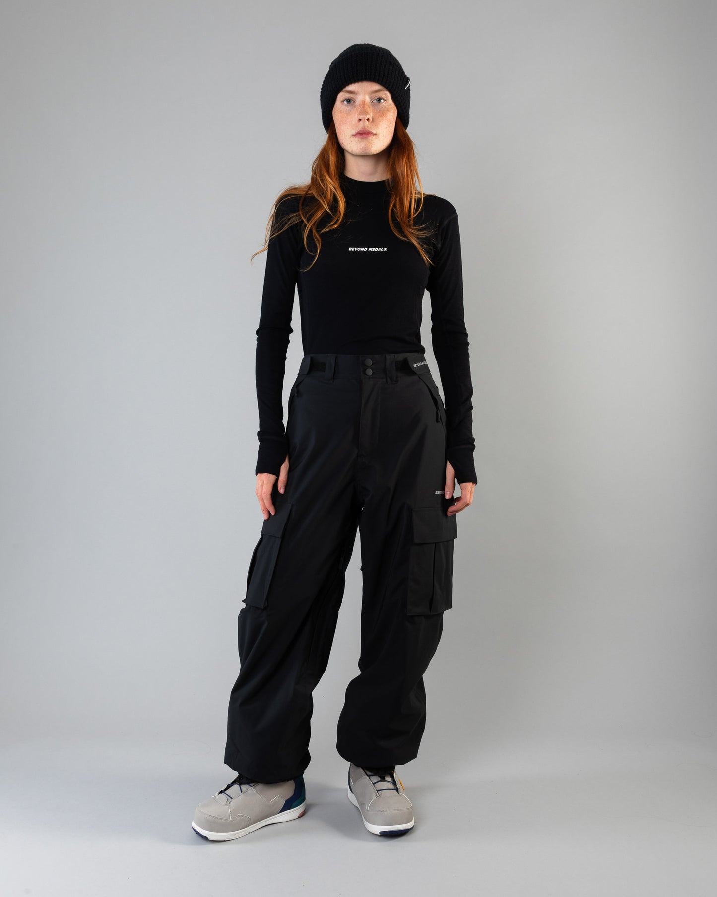 Beyond Medals Cargo Pants 2L - Black