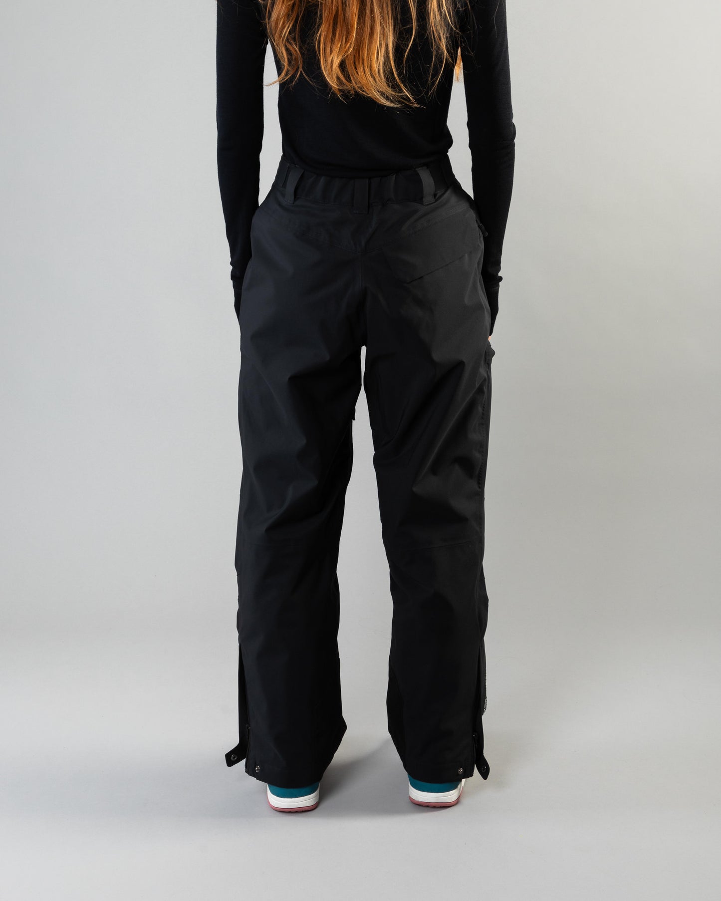Beyond Medals Fullzip Pants 2L - Black