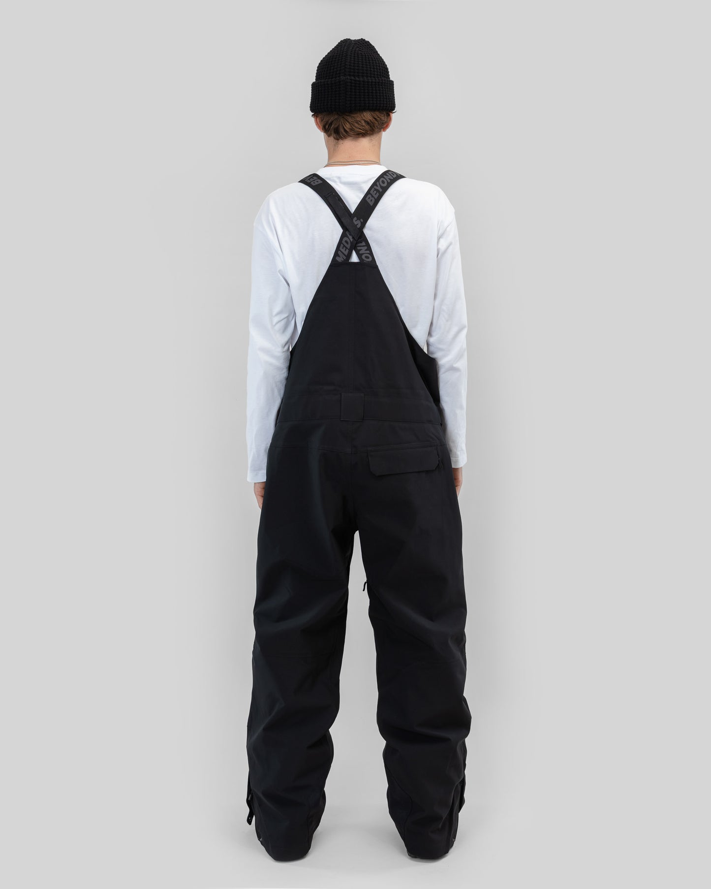 Beyond Medals Tech Bib 3L 2026