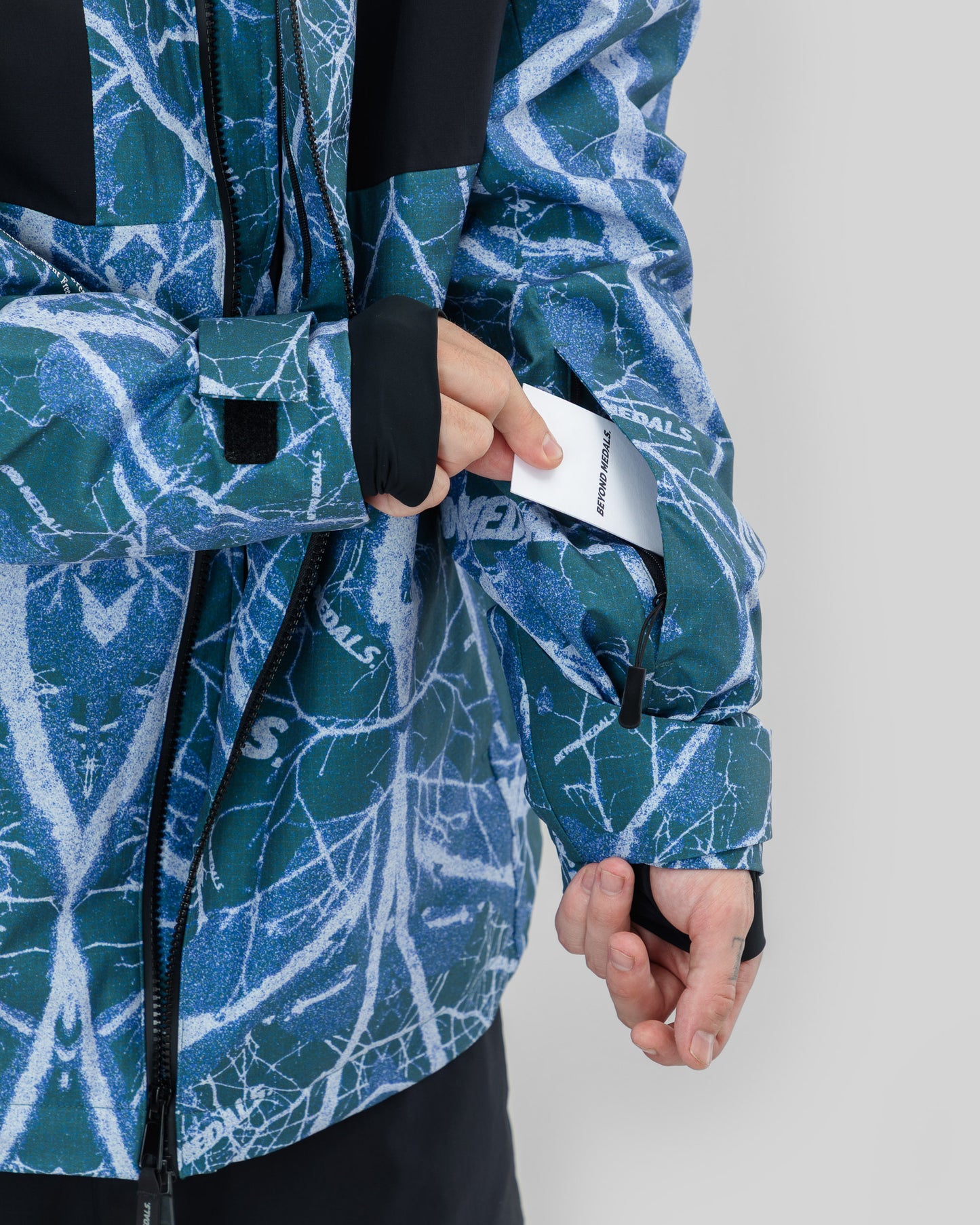 Beyond Medals Fullzip Jacket 2L Shirakaba 2026