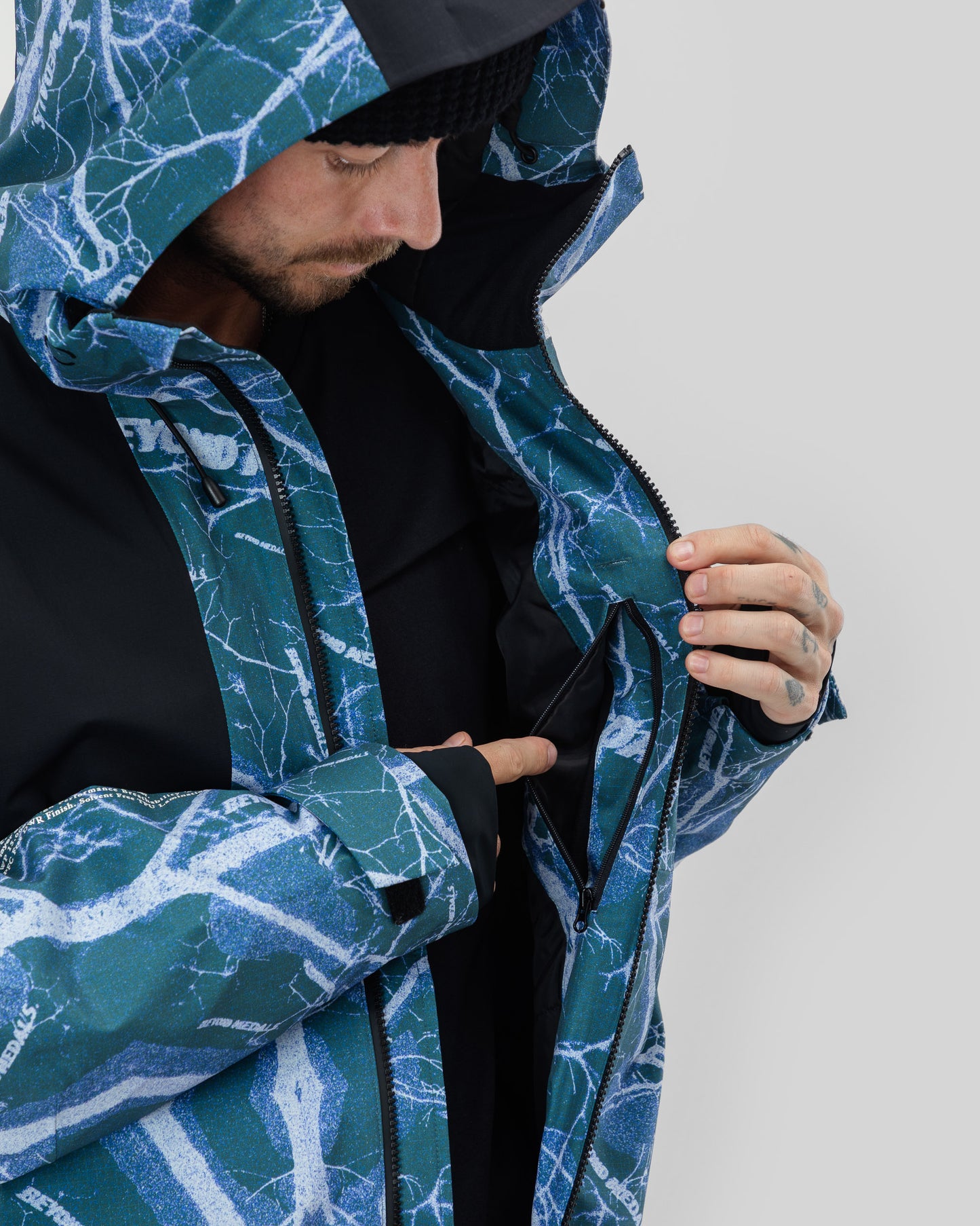 Beyond Medals Fullzip Jacket 2L Shirakaba 2026