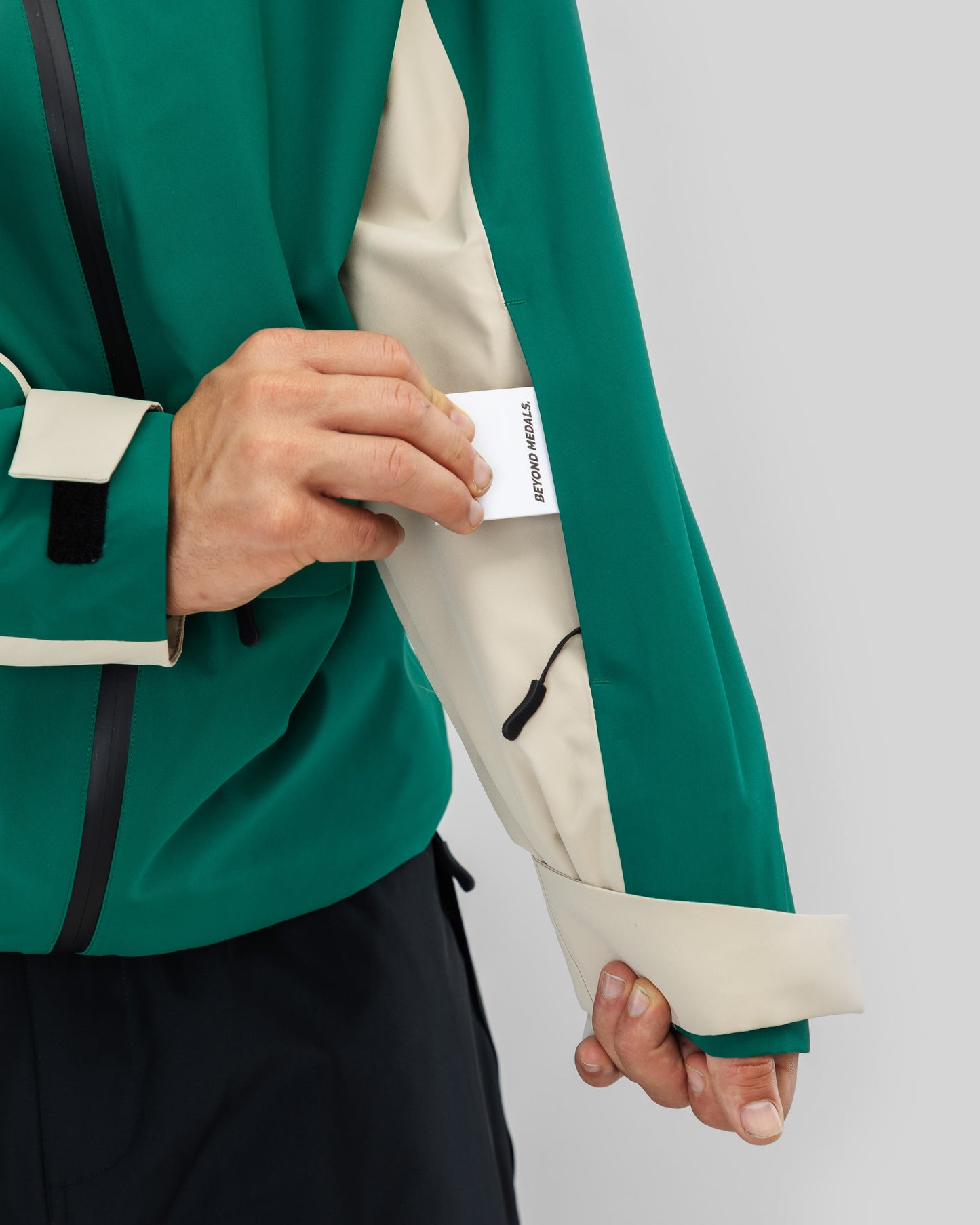 Beyond Medals Nostalgia Jacket 2L 2026