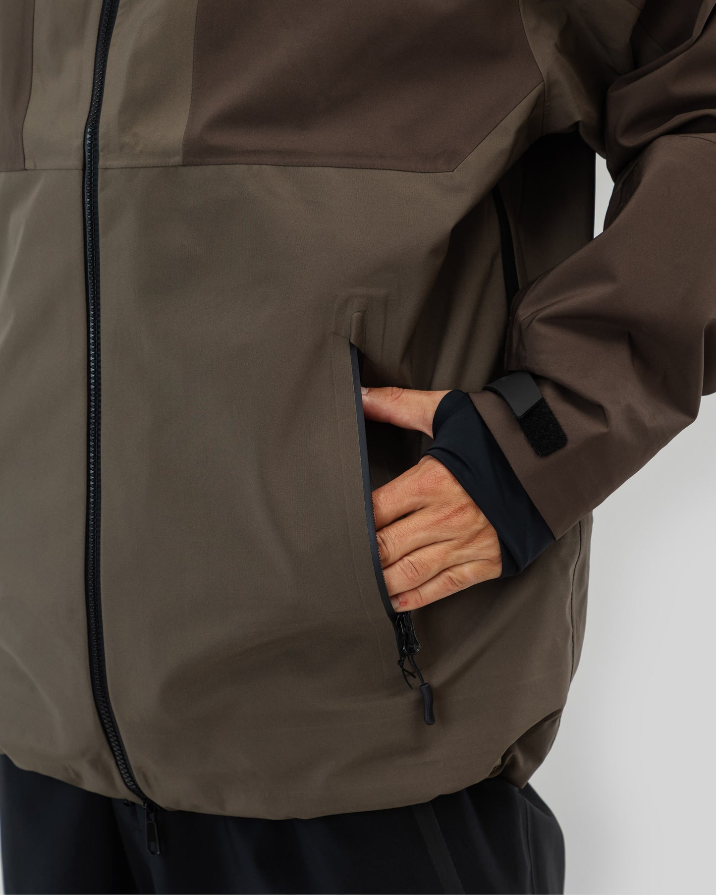 Beyond Medals Tech Jacket 3L 2026