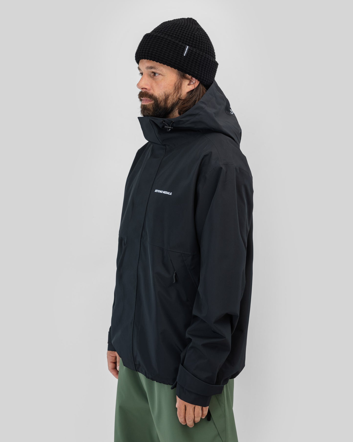 Beyond Medals The Jacket 2L 2026