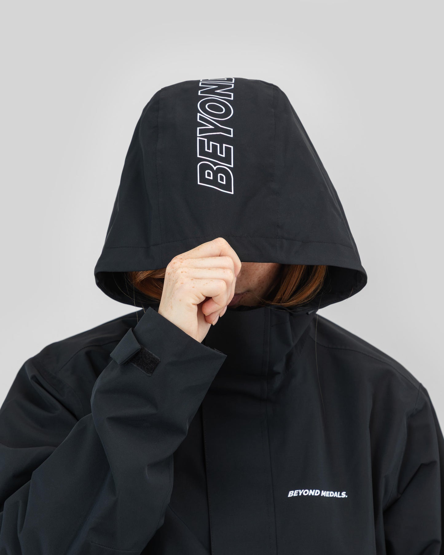 Beyond Medals The Jacket 2L 2026