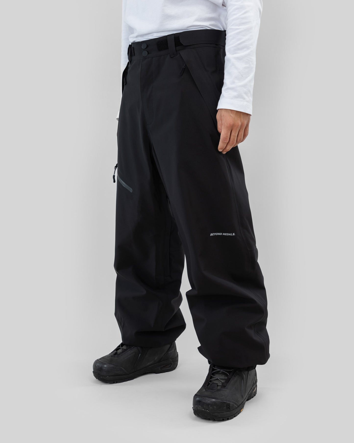 Beyond Medals X Pants 3L 2026