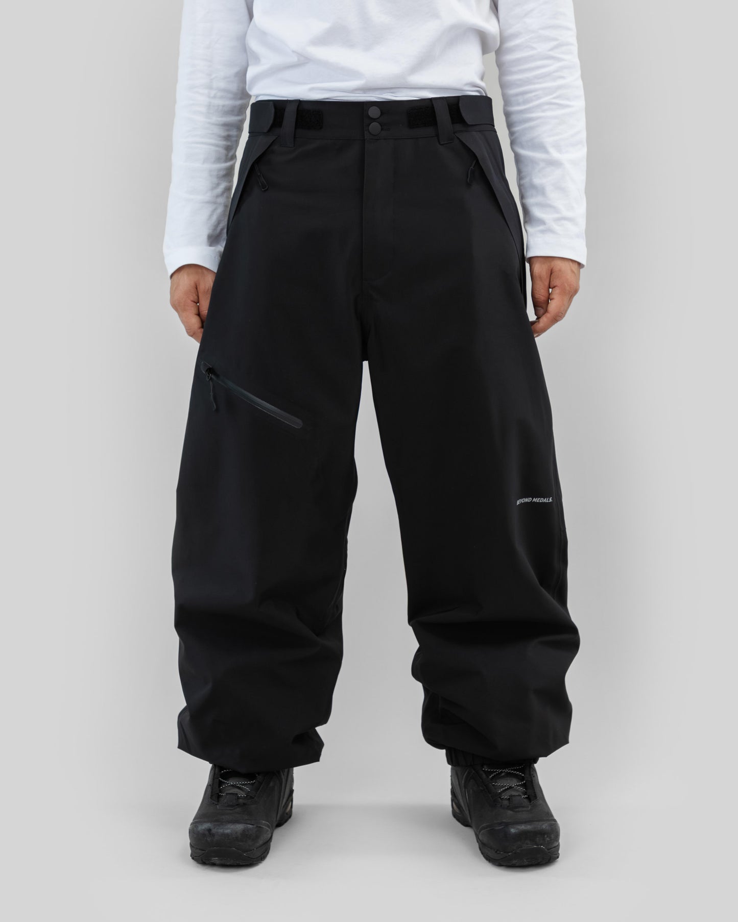 Beyond Medals X Pants 3L 2026