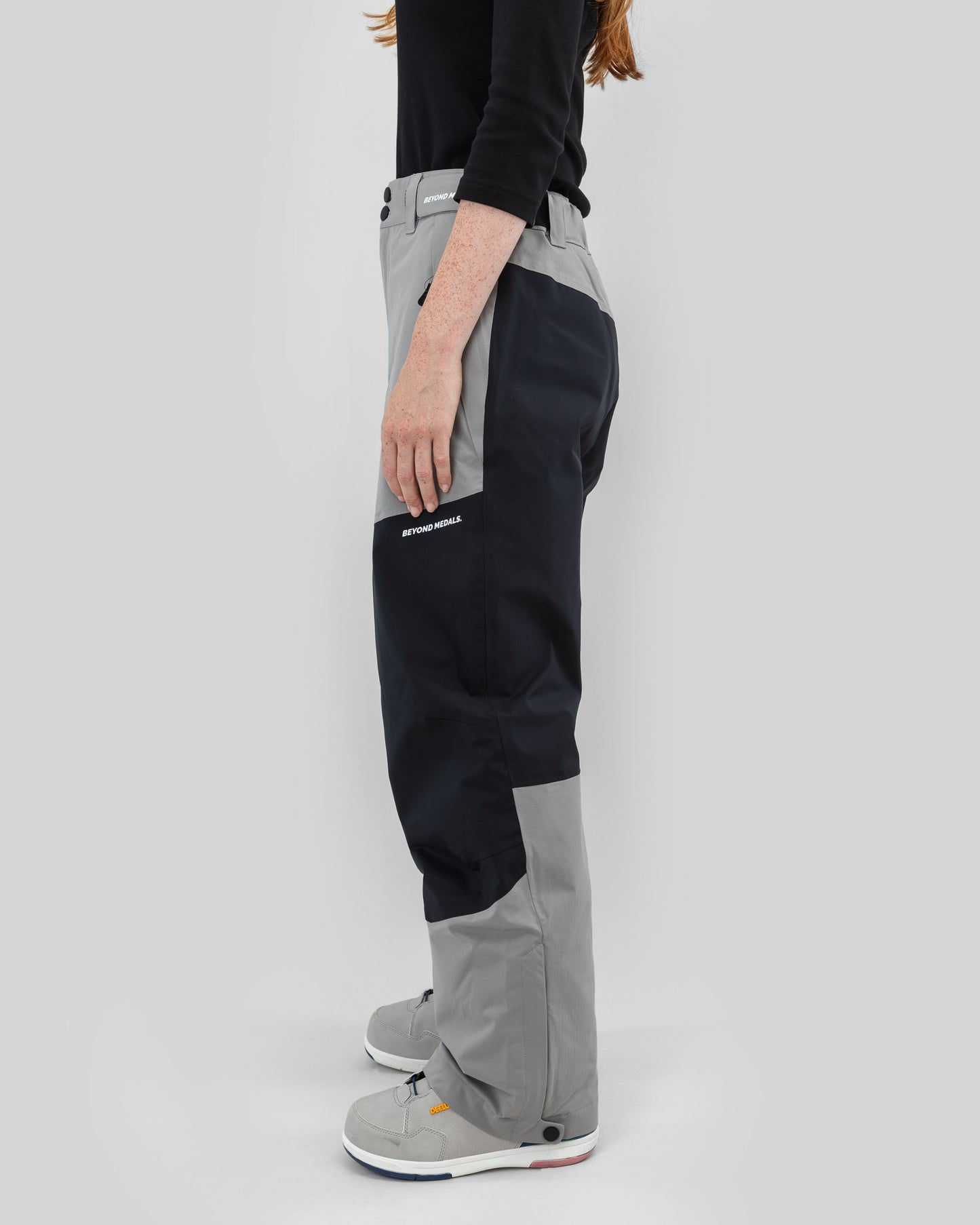 Beyond Medals Zip Pants 2L 2026