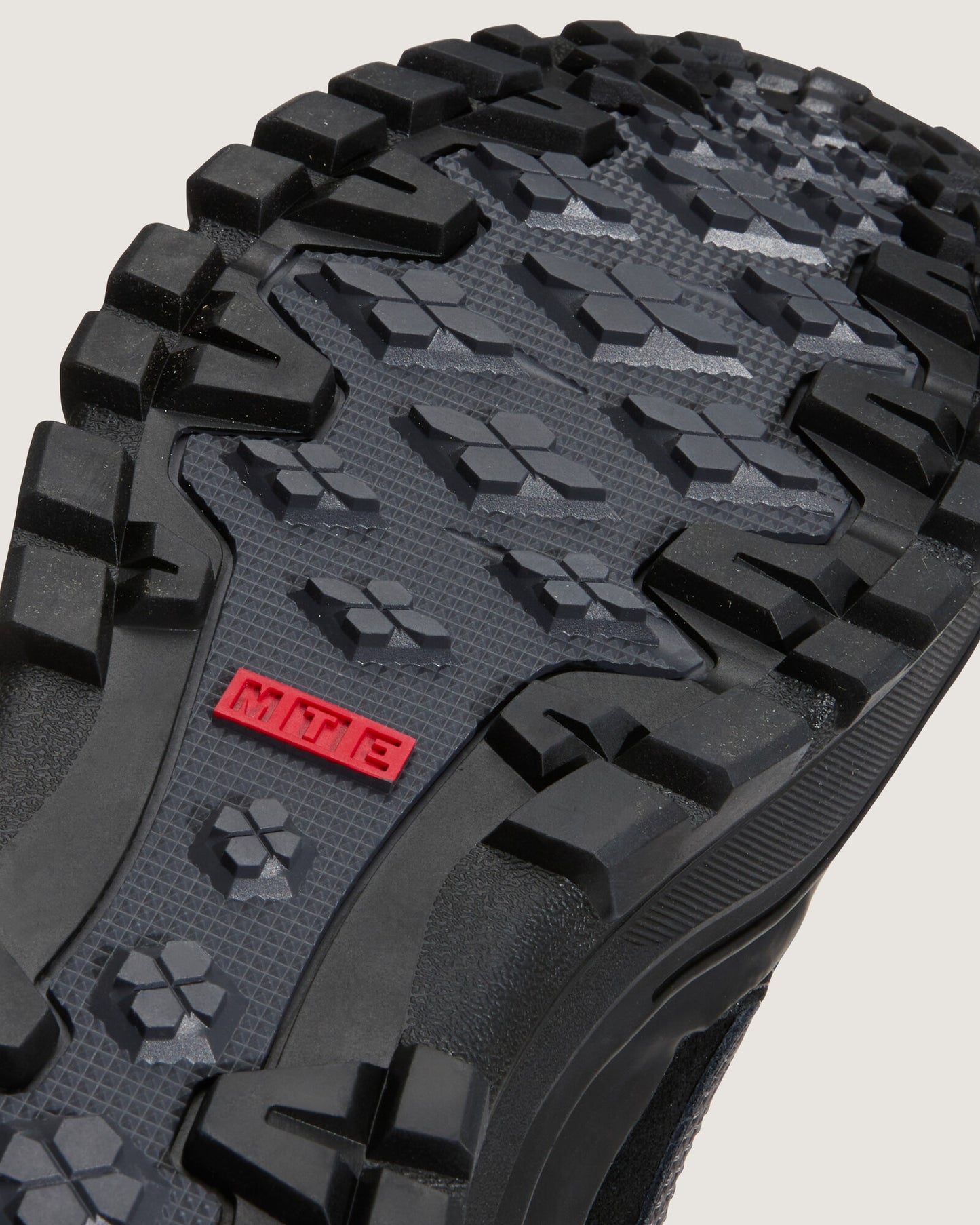 Vans MTE Sk8-Hi Gore-Tex Insulated Shoe