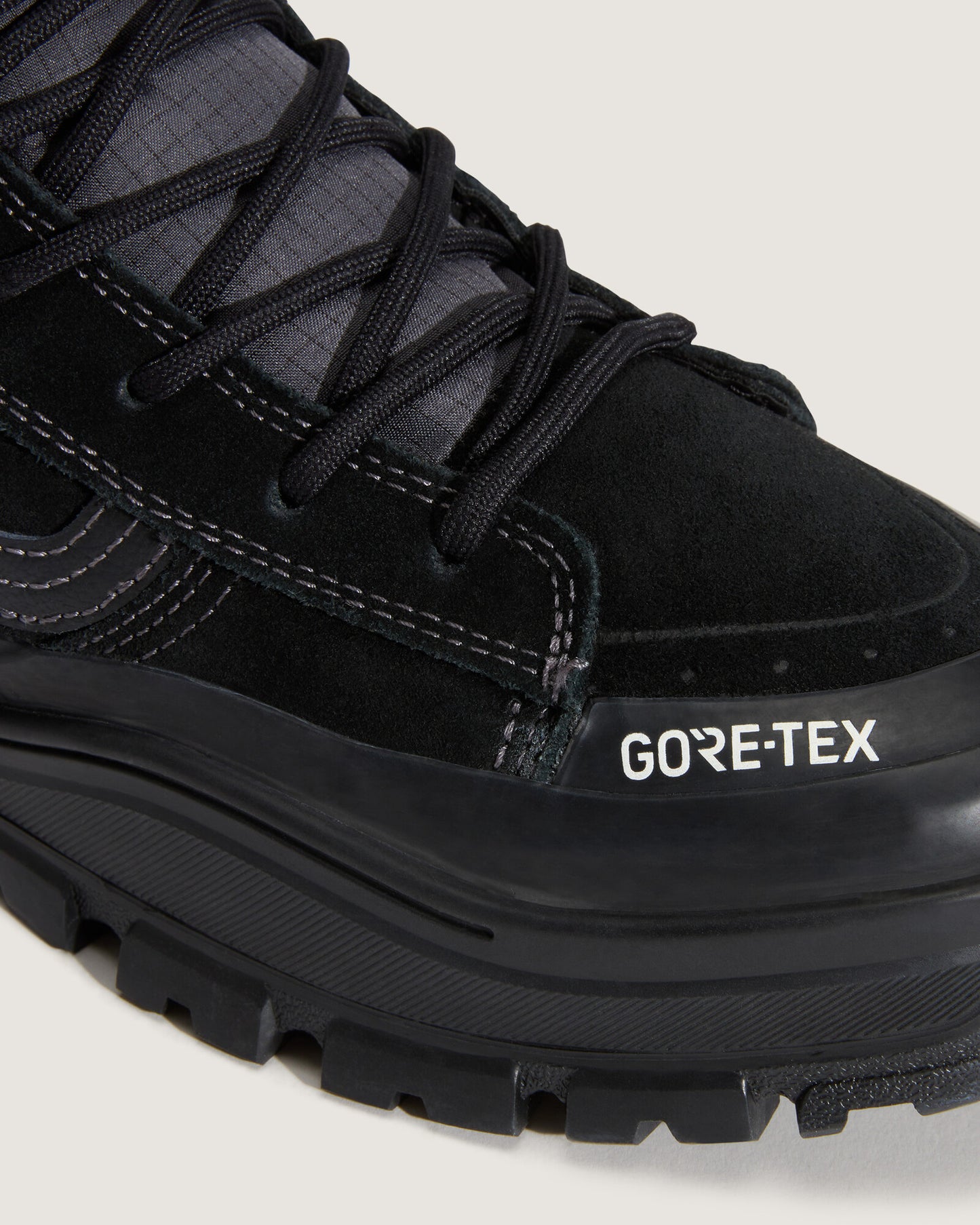 Vans MTE Sk8-Hi Gore-Tex Insulated Shoe