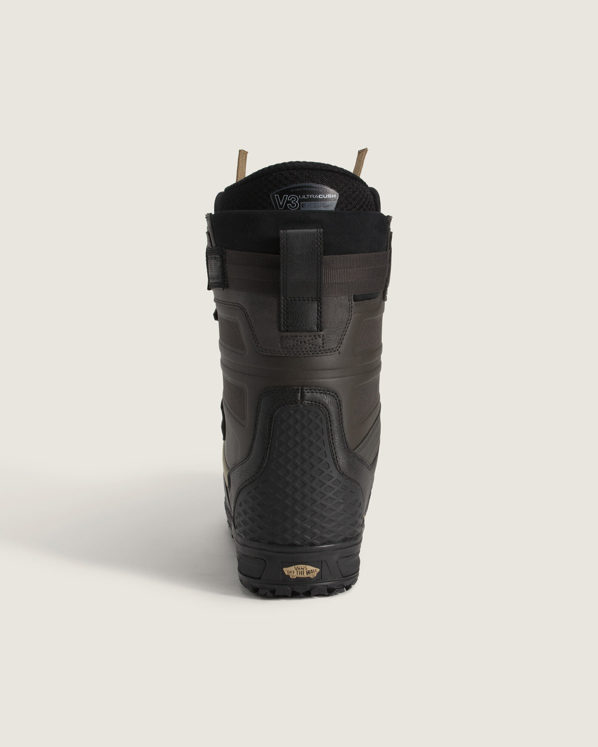 Vans Hi-Country Snowboard Boot 2026