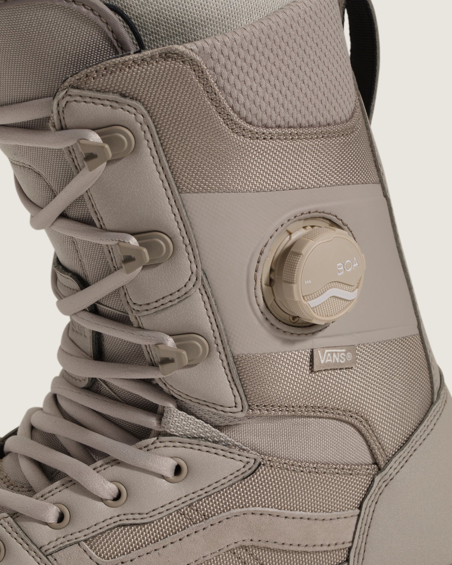 Vans Invado Pro Snowboard Boot 2026