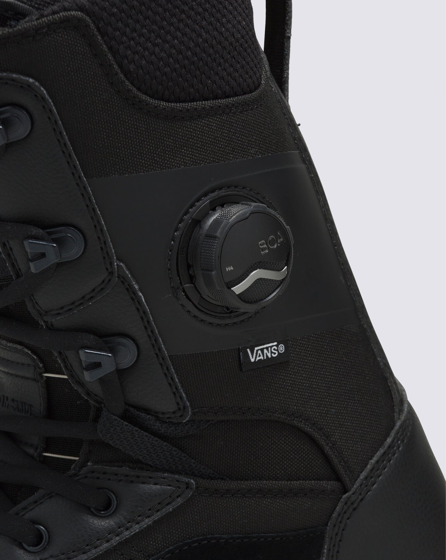 Vans Invado Pro Snowboard Boot 2026