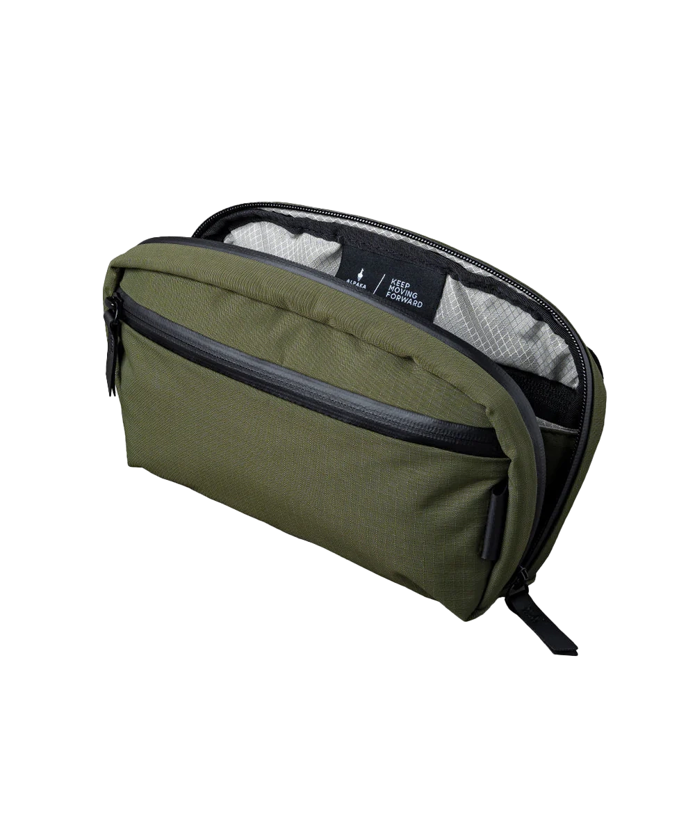 Alpaka Toiletry Bag - Green