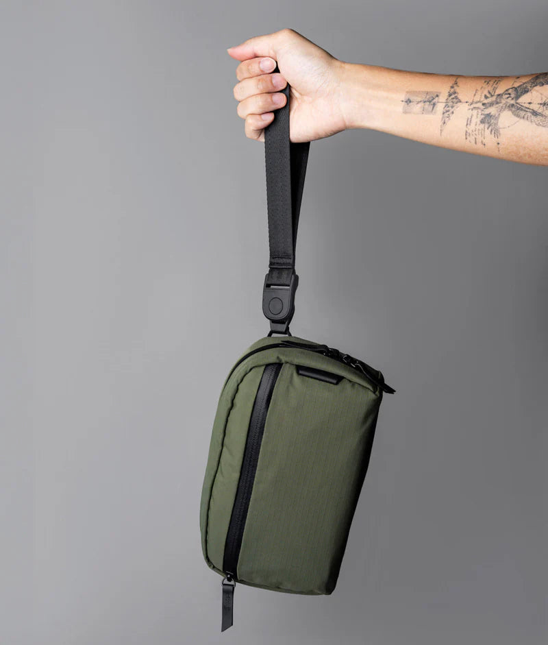 Alpaka Toiletry Bag - Green