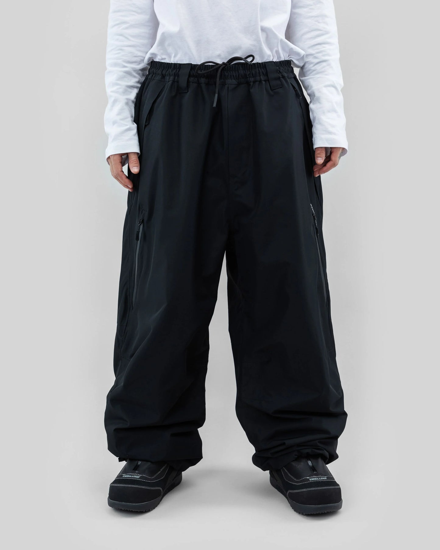 Beyond Medals Park Pants Zip 2026